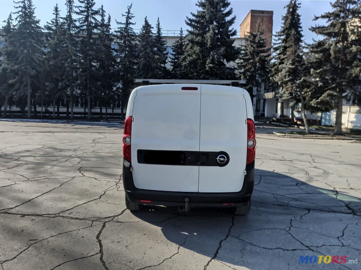 2012' Opel Combo photo #1