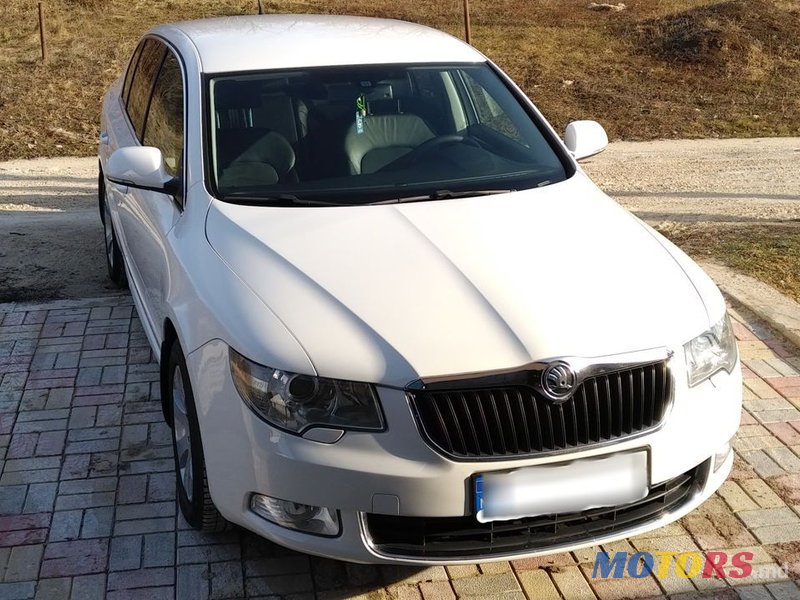 2010' Skoda Superb photo #5