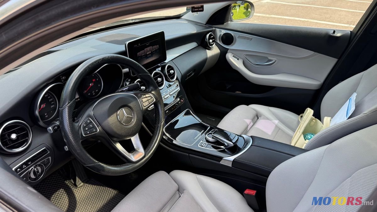 2014' Mercedes-Benz C-Class photo #5