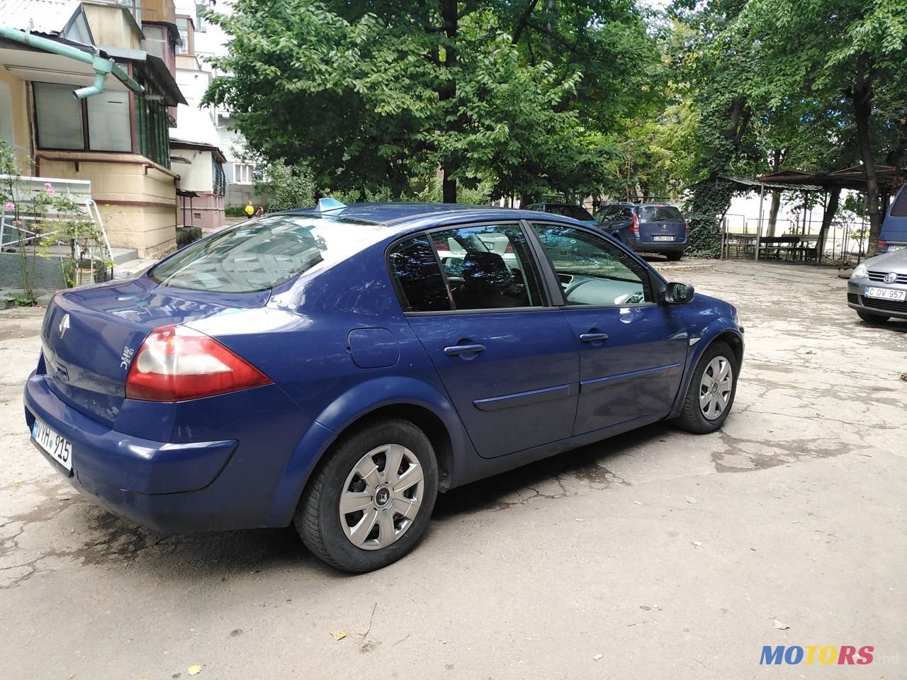 2004' Renault Megane photo #3