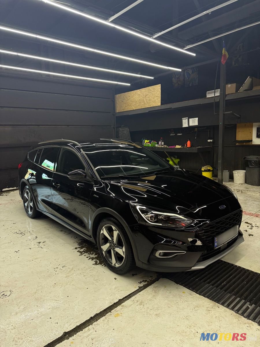 2021' Ford Focus photo #4