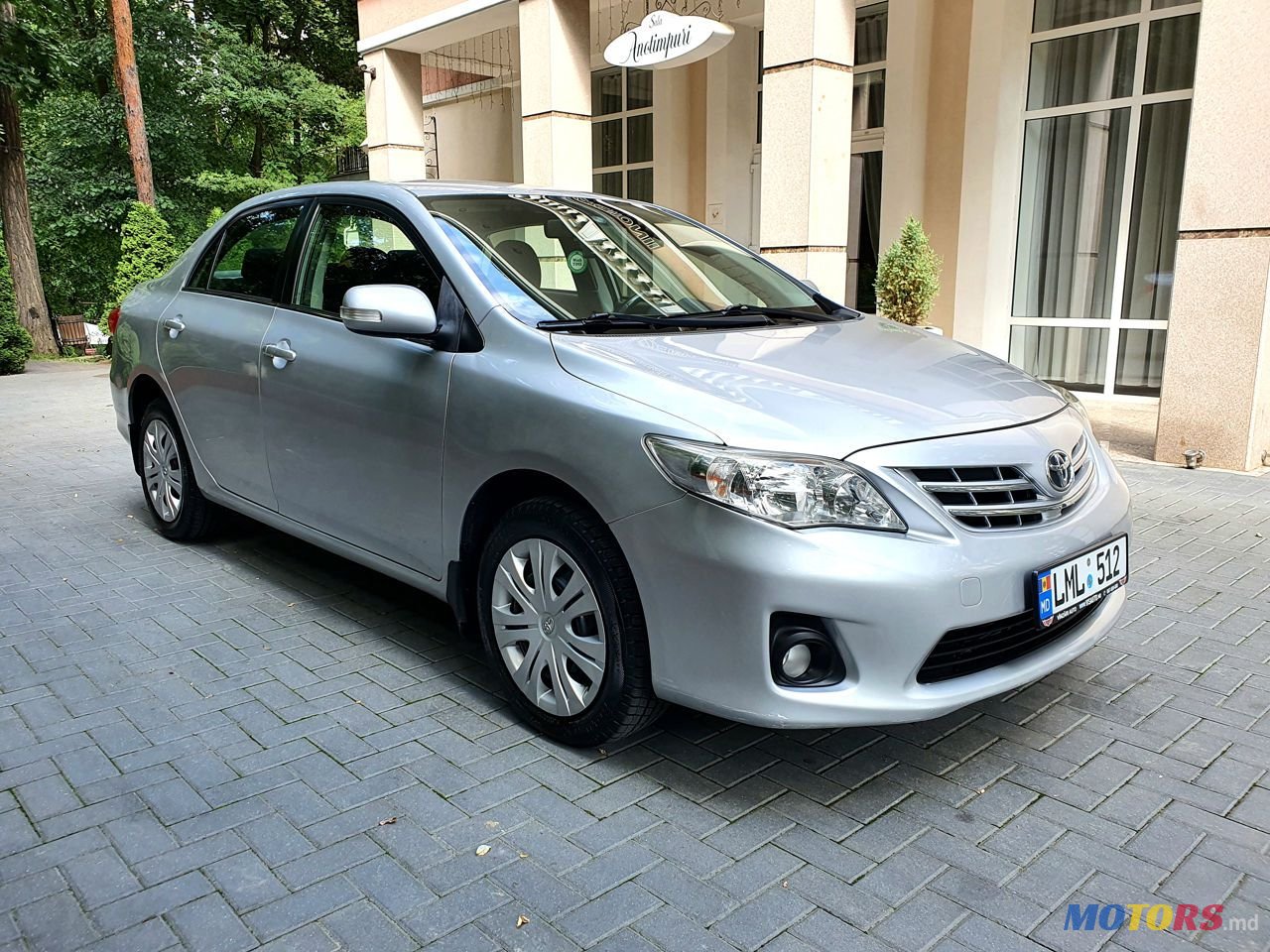 2011' Toyota Corolla photo #1