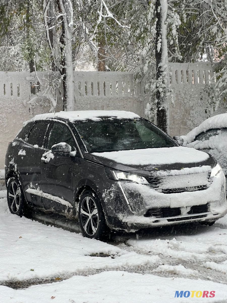 2022' Peugeot 3008 photo #4