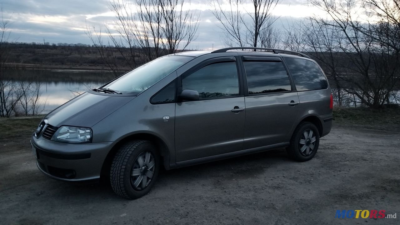 2006' SEAT Alhambra photo #3