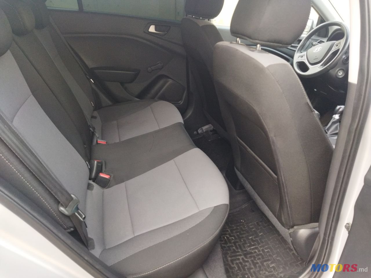 2017' Hyundai i20 photo #6