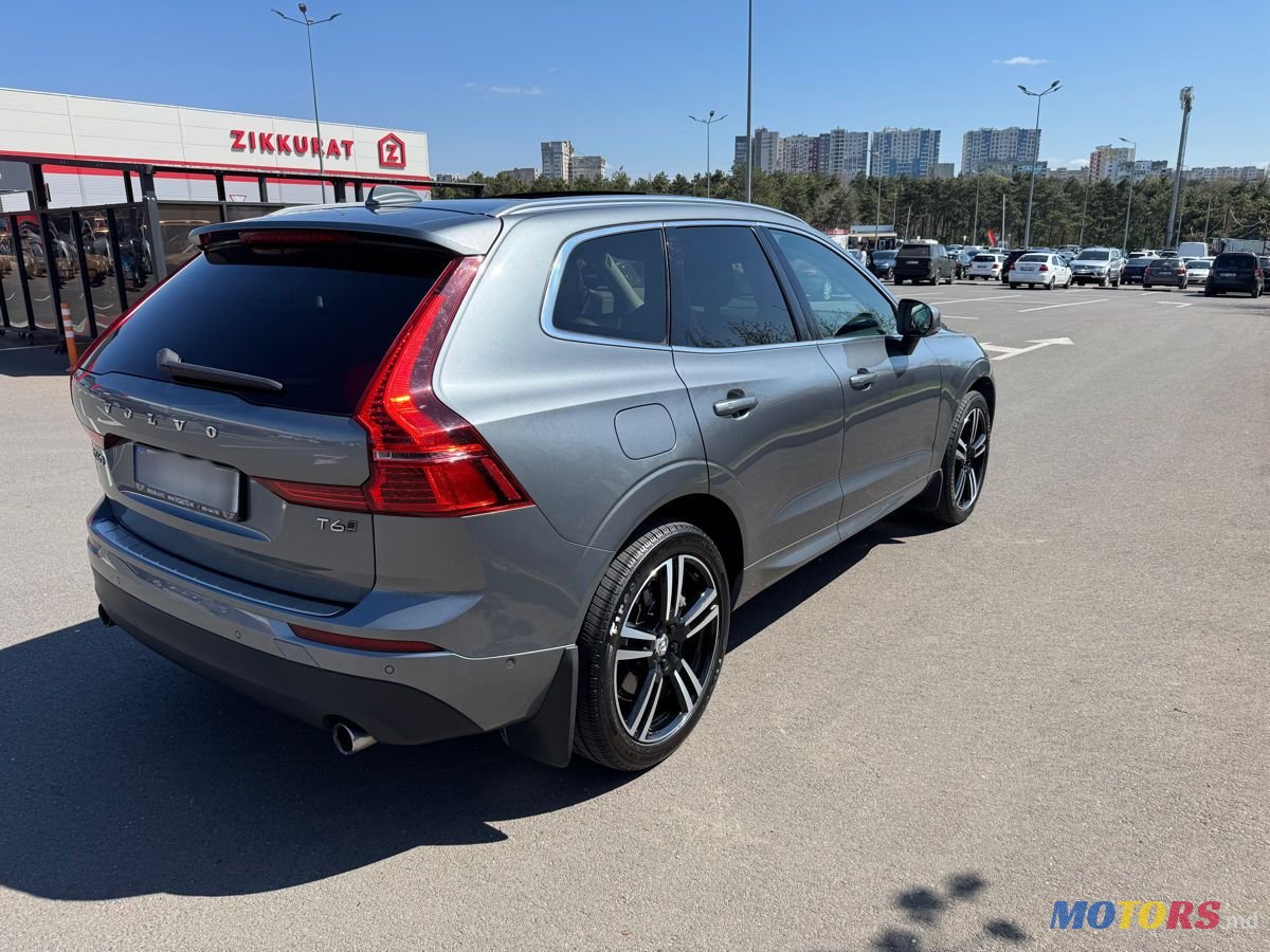 2018' Volvo XC60 photo #5