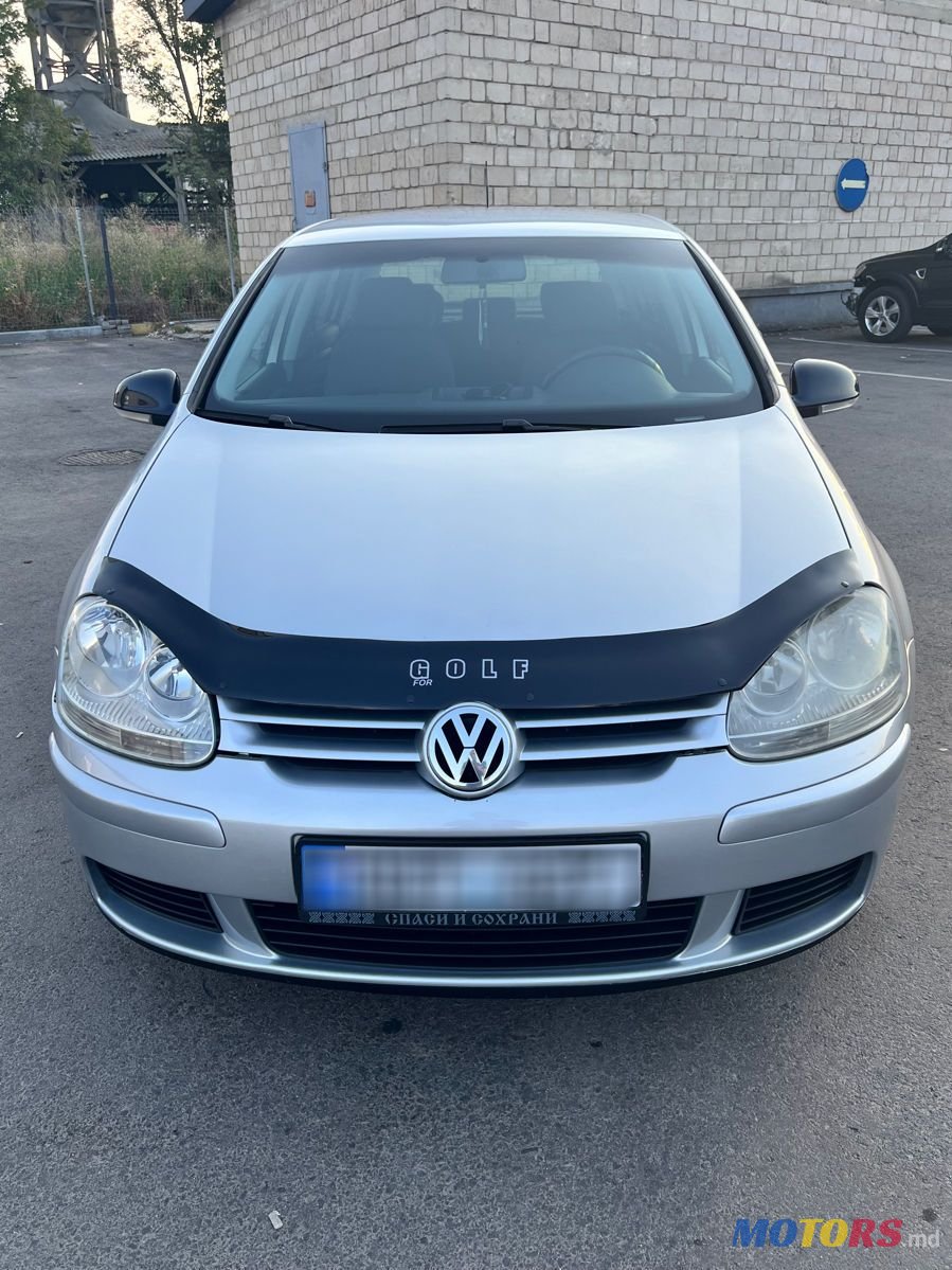 2008' Volkswagen Golf photo #4