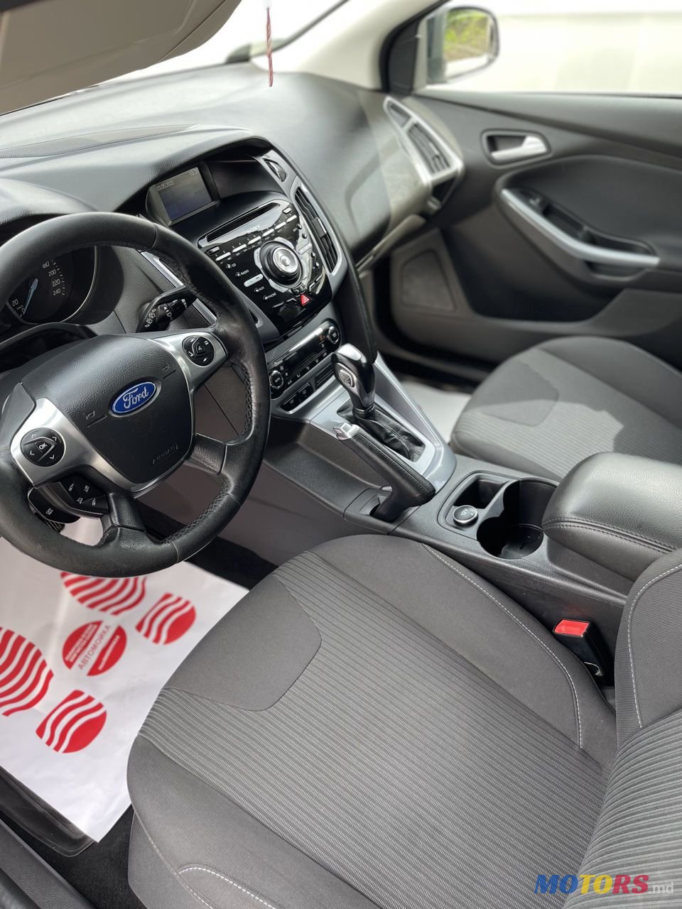 2013' Ford Focus photo #5