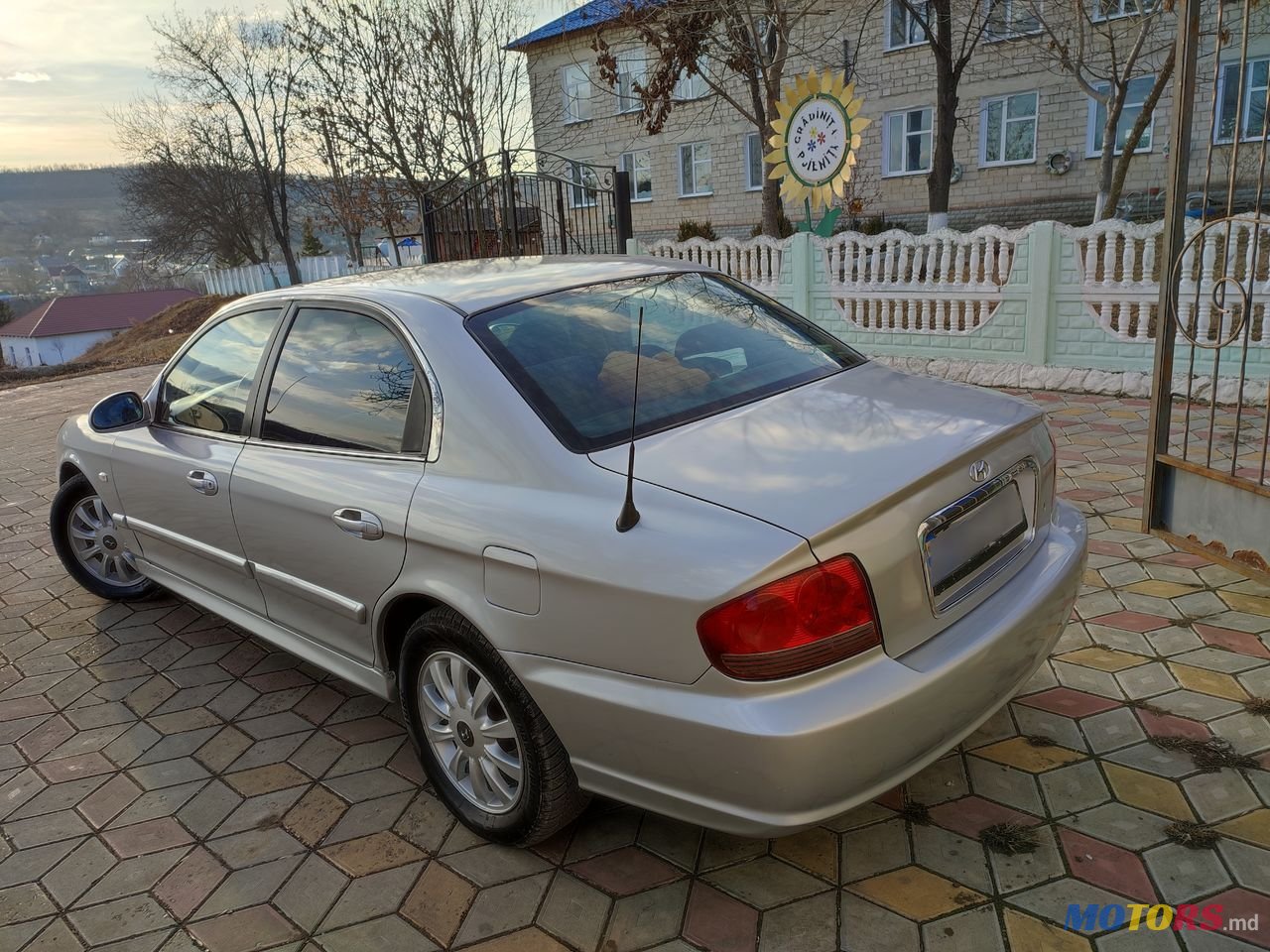 2004' Hyundai Sonata photo #1