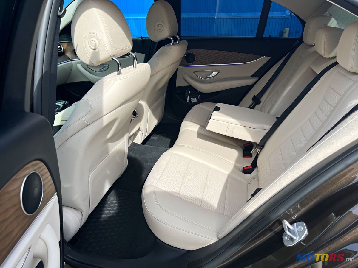 2018' Mercedes-Benz E Класс photo #5