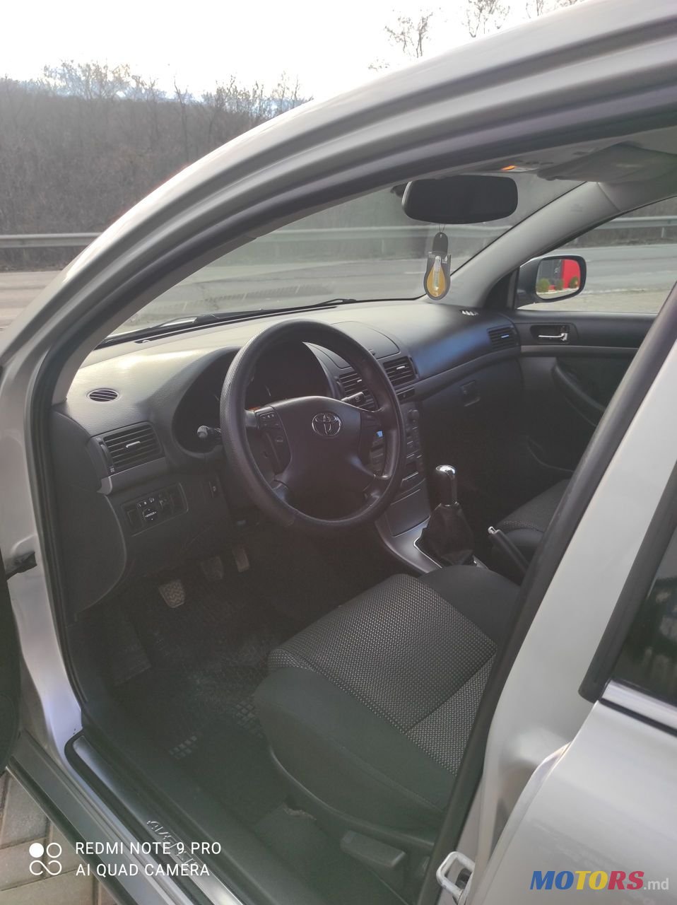 2006' Toyota Avensis photo #6