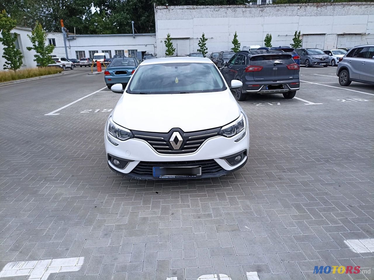 2016' Renault Megane photo #2