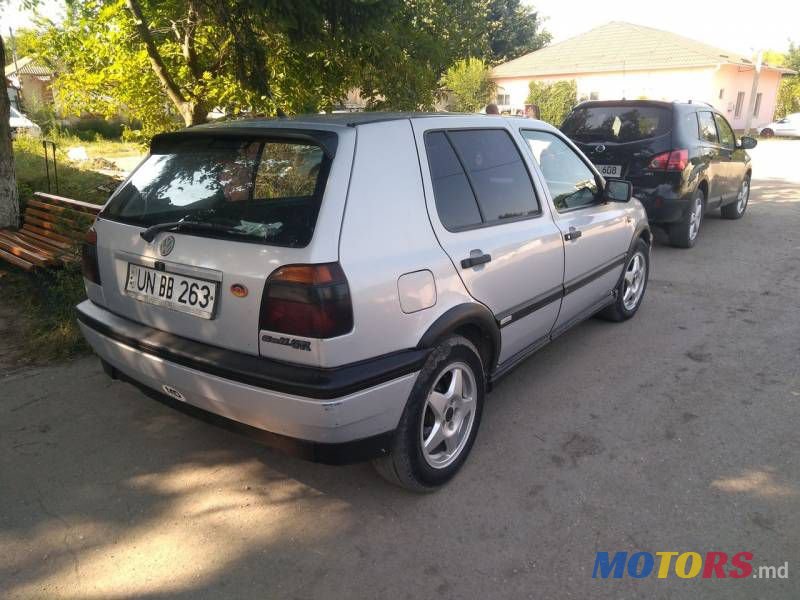 1995' Volkswagen Golf photo #1