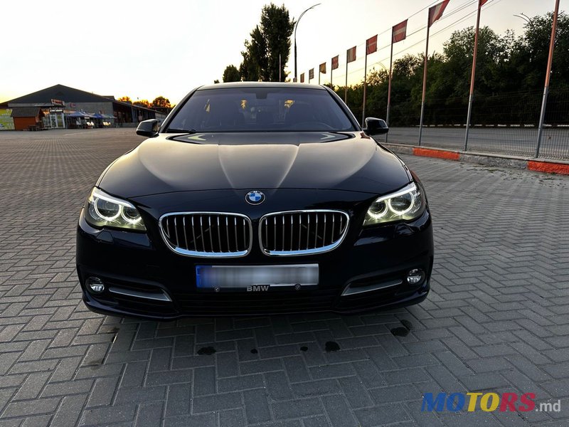 2016' BMW 5 Series photo #1