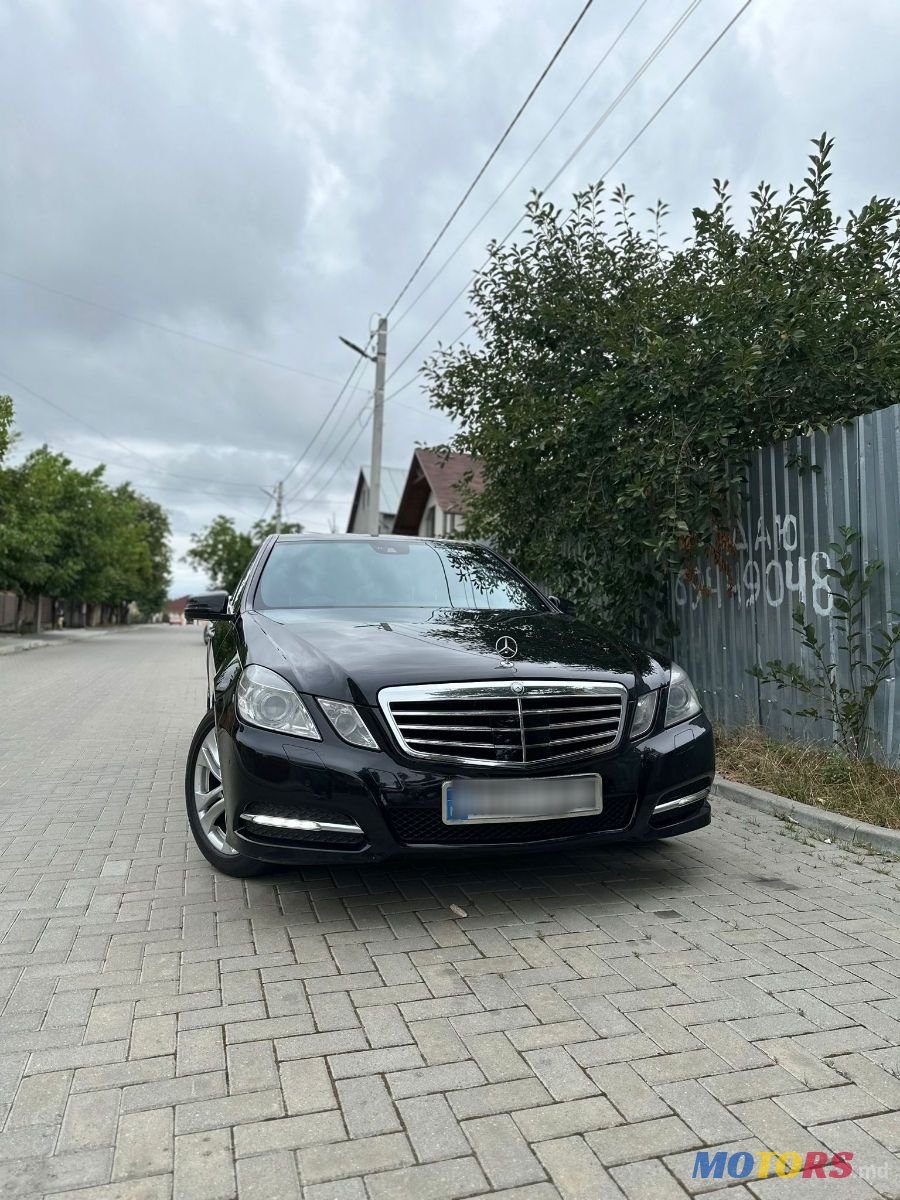 2012' Mercedes-Benz E-Class photo #1