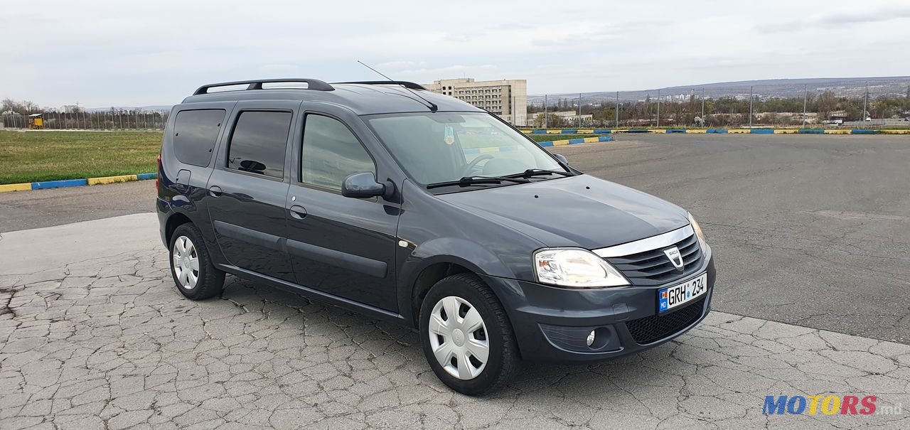 2012' Dacia Logan Mcv photo #1