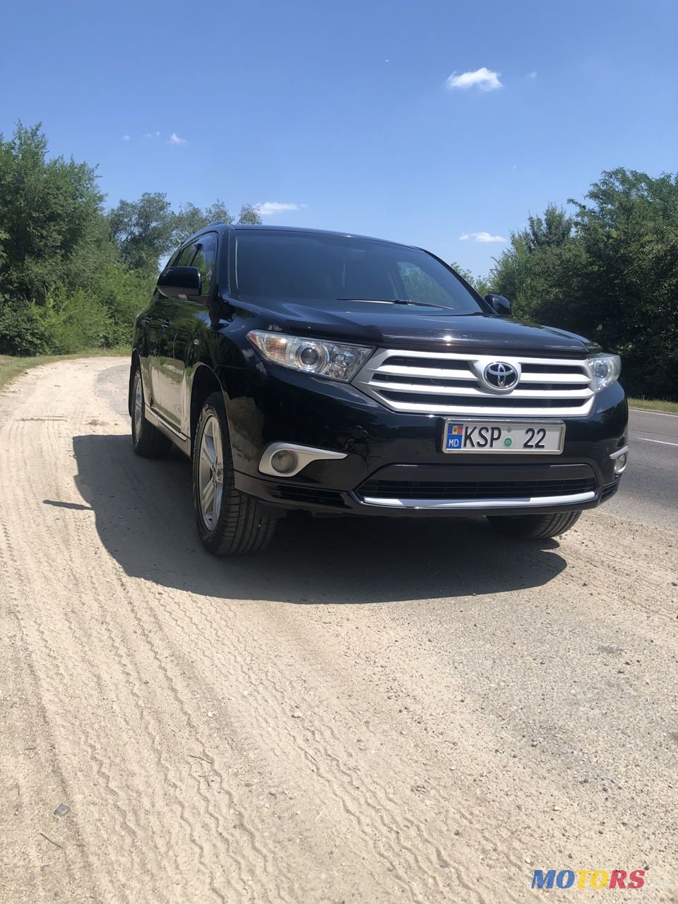 2010' Toyota Highlander photo #1