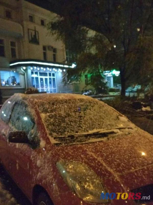 2008' Toyota Yaris photo #1