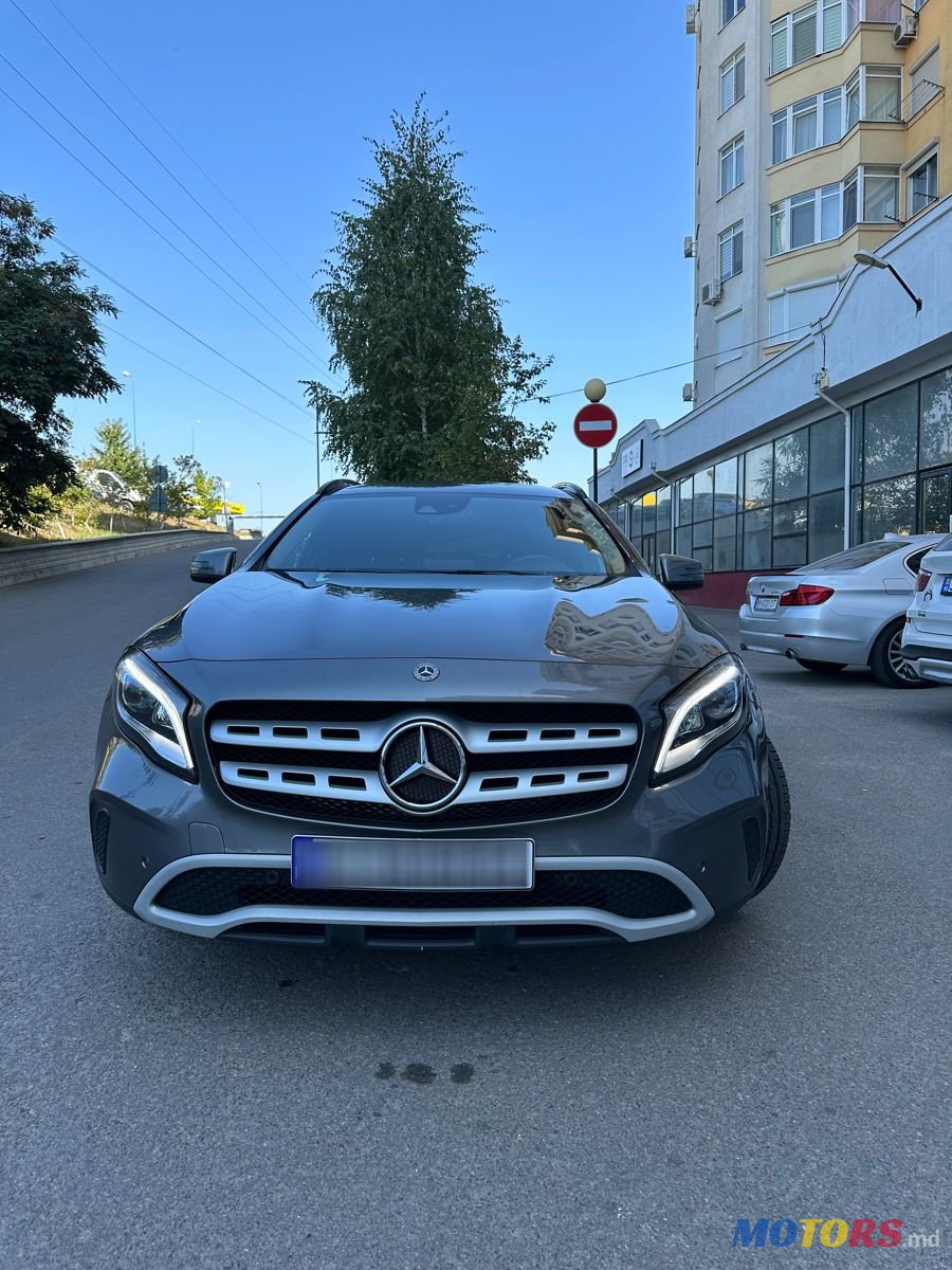2017' Mercedes-Benz GLA photo #6
