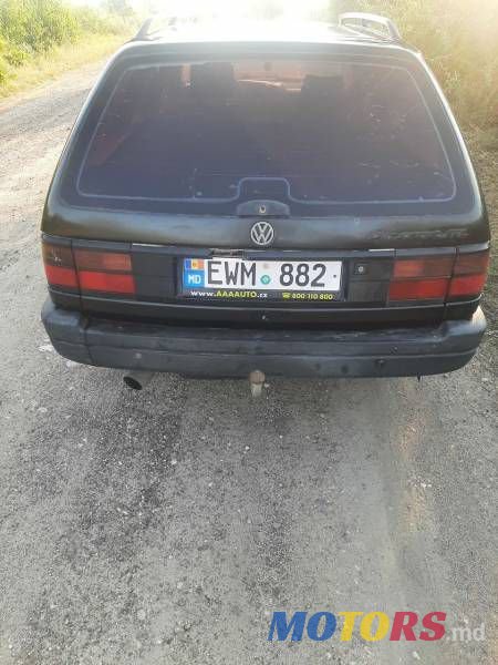 1993' Volkswagen Passat photo #3