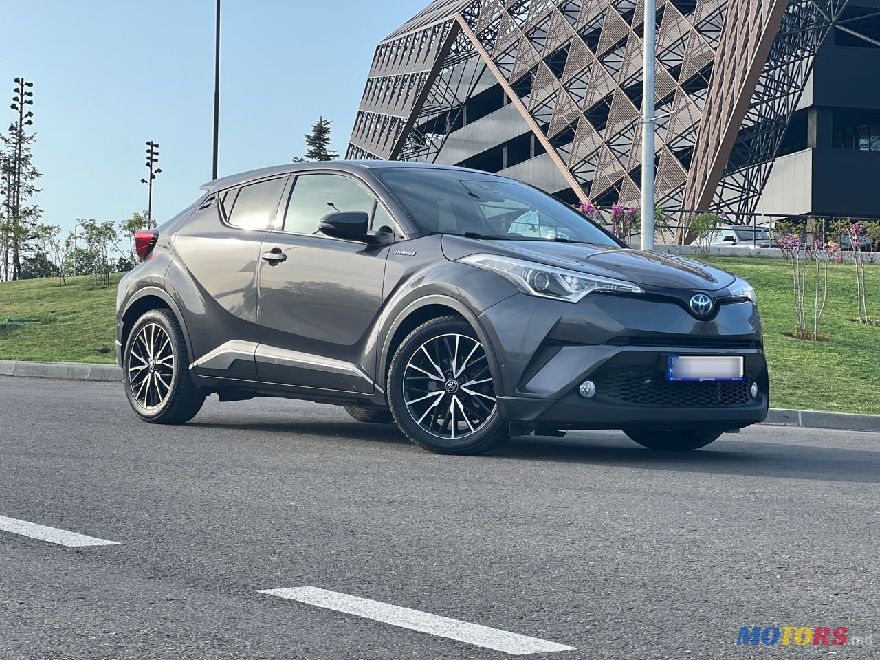 2016' Toyota C-HR photo #1