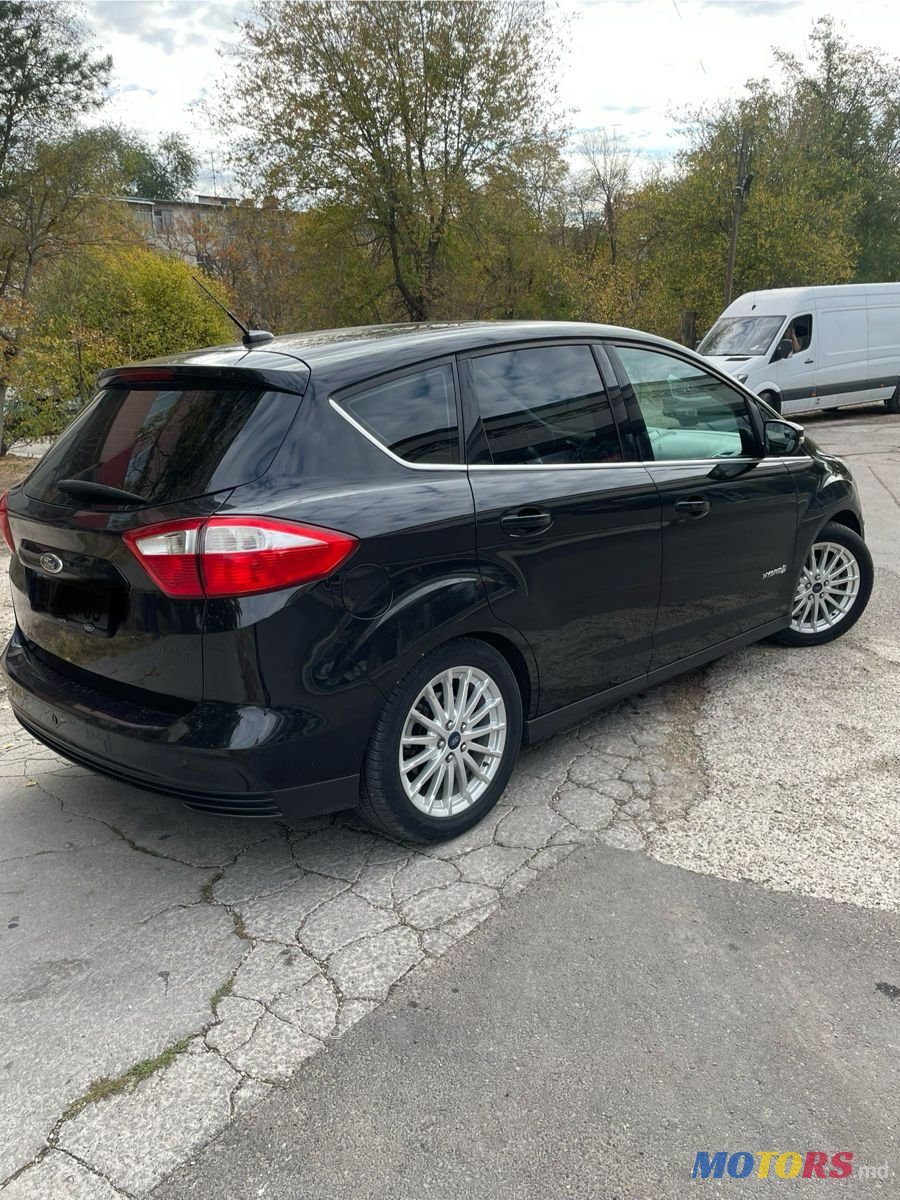 2013' Ford C-MAX photo #3