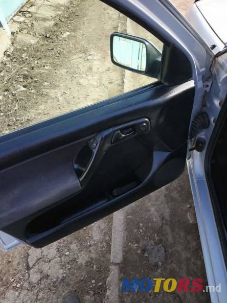 1994' Volkswagen Golf photo #2