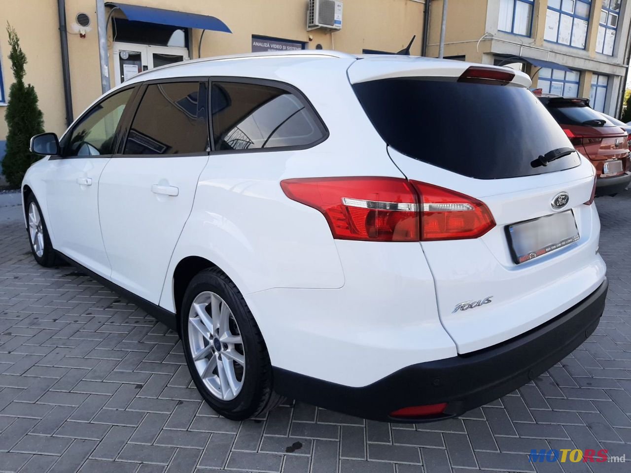 2017' Ford Focus photo #3