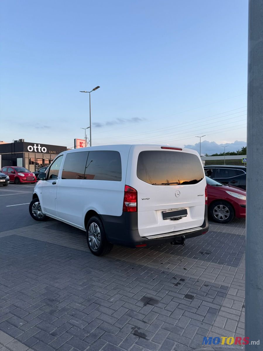 2017' Mercedes-Benz Vito photo #5
