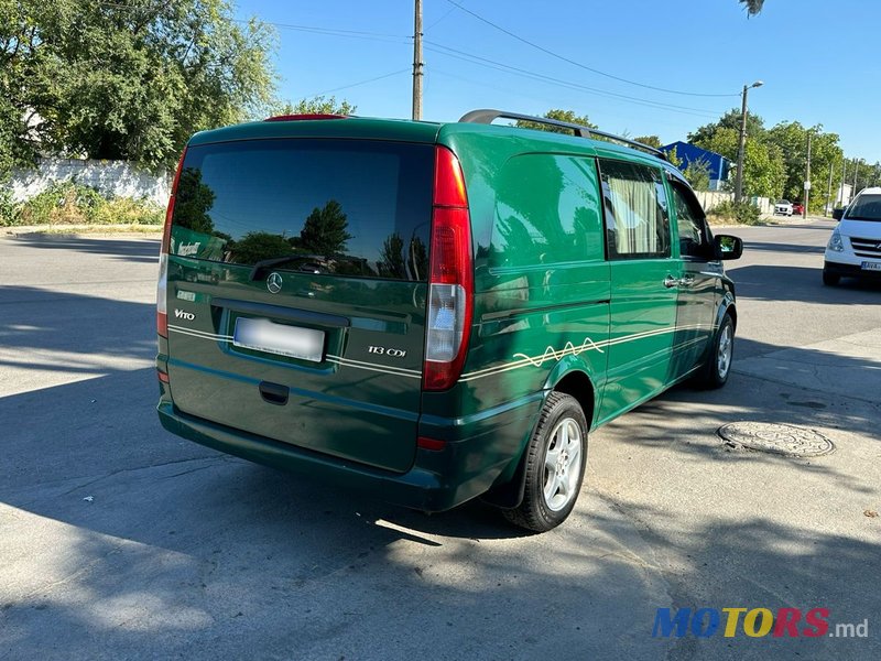 2012' Mercedes-Benz Vito photo #2