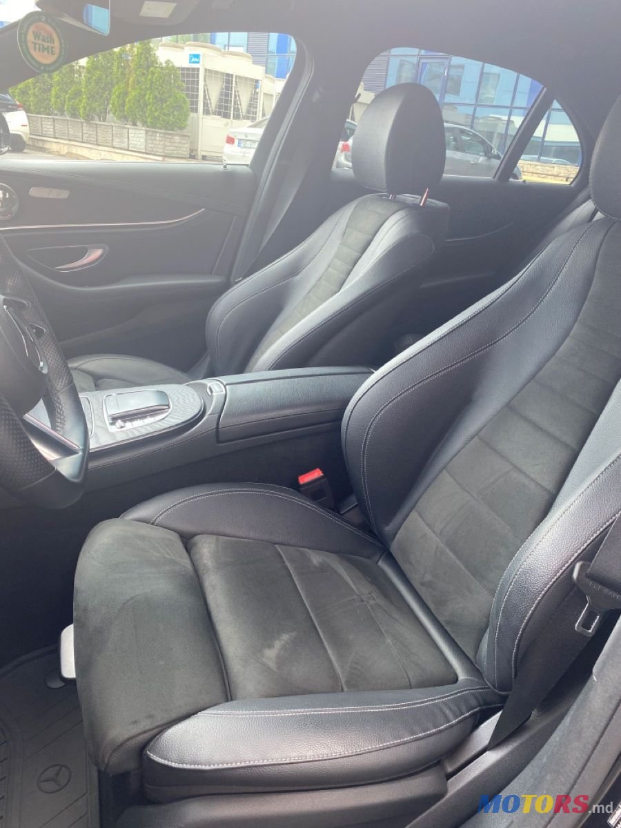 2020' Mercedes-Benz E Класс photo #6