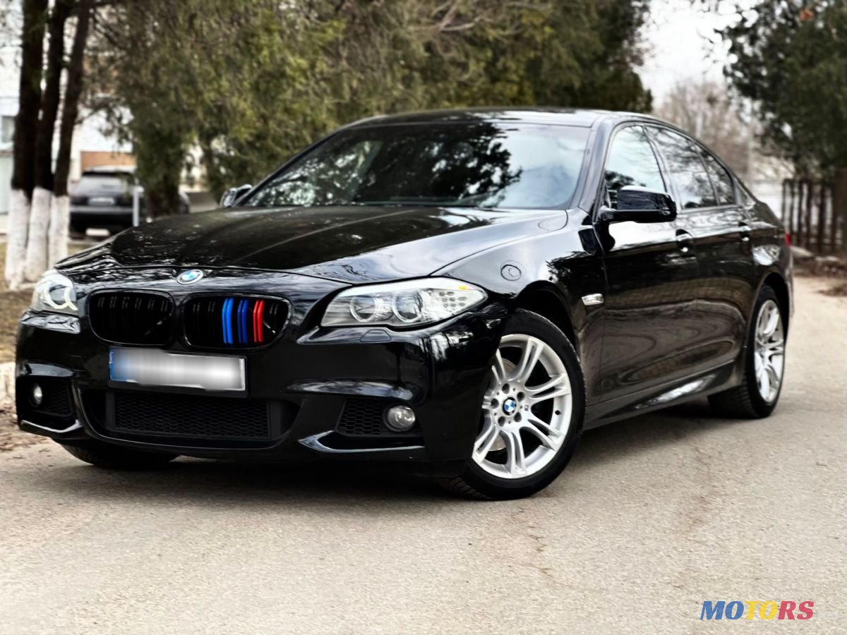 2014' BMW 5 Series photo #2
