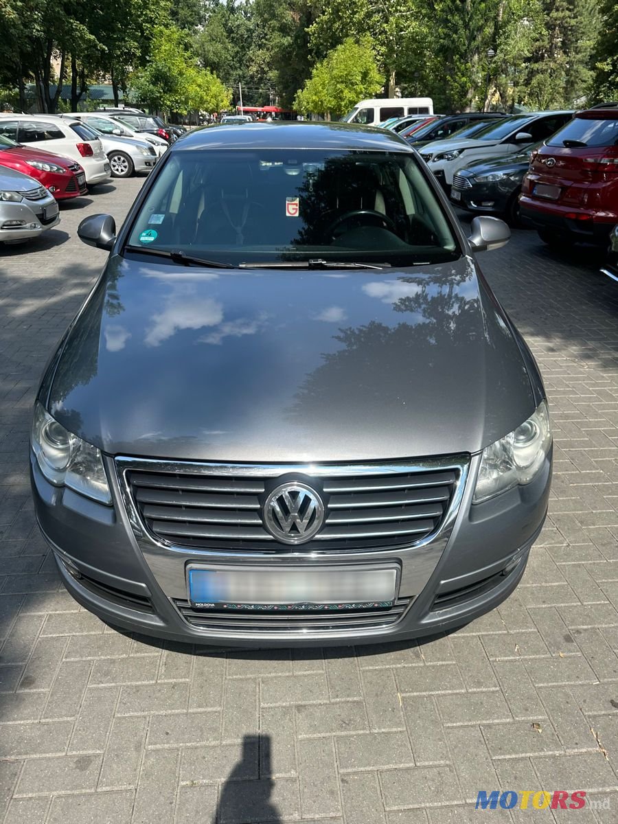 2007' Volkswagen Passat photo #1