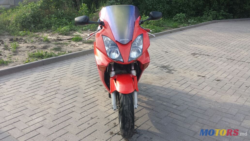 2004' Honda VFR 800 photo #4