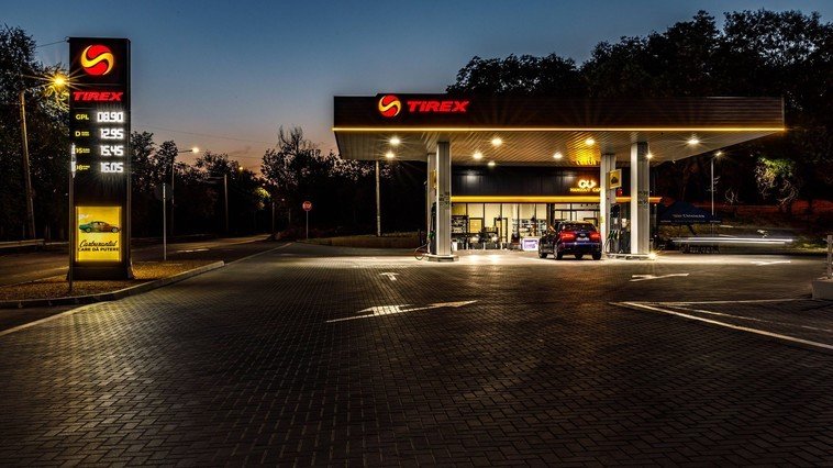 Сеть АЗС Tirex Petrol приостановила работу всех своих заправок