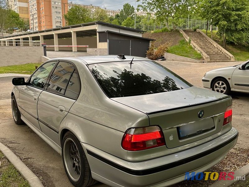 2001' BMW 5 Series photo #4