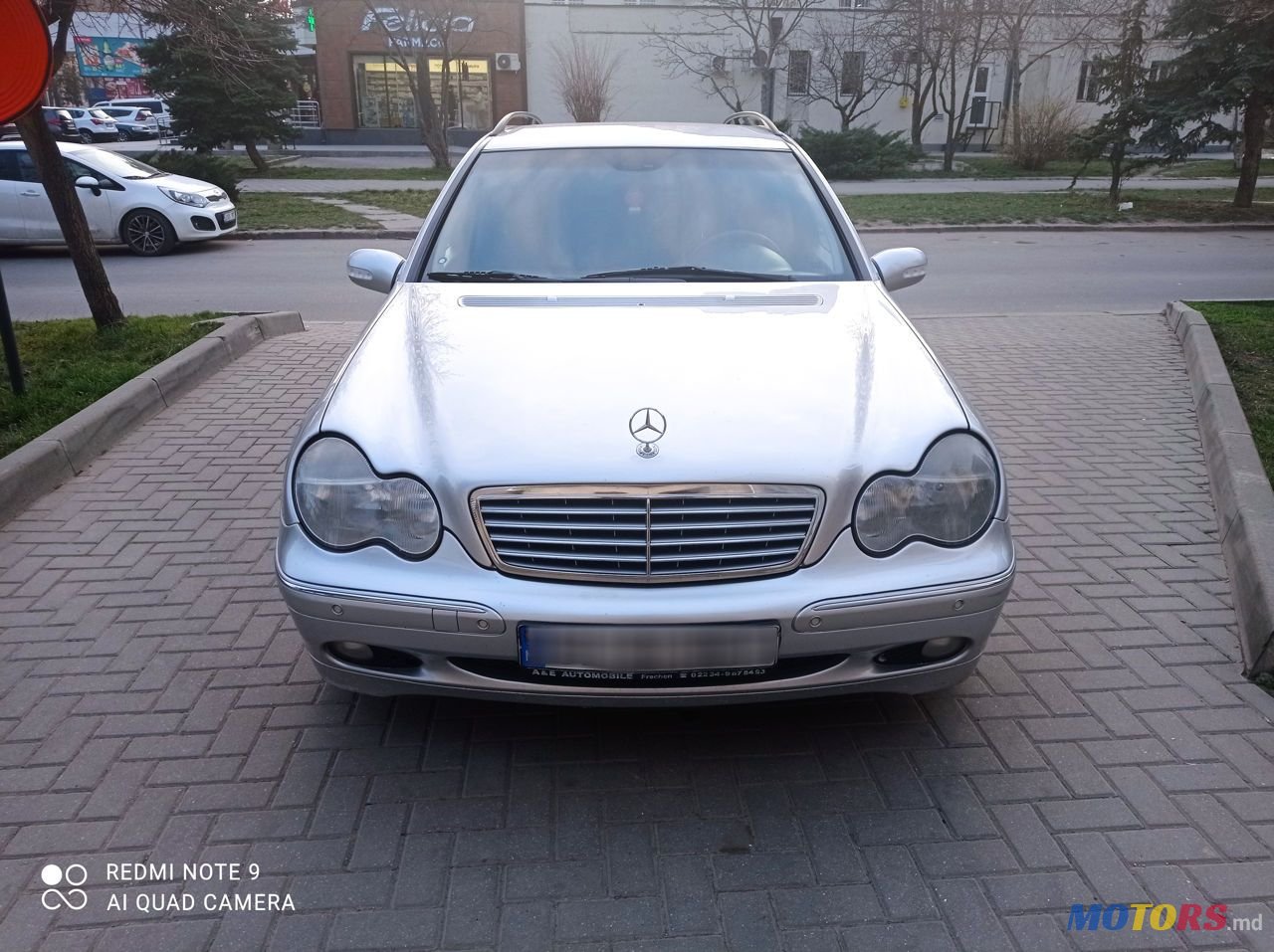 2003' Mercedes-Benz C-Class photo #2