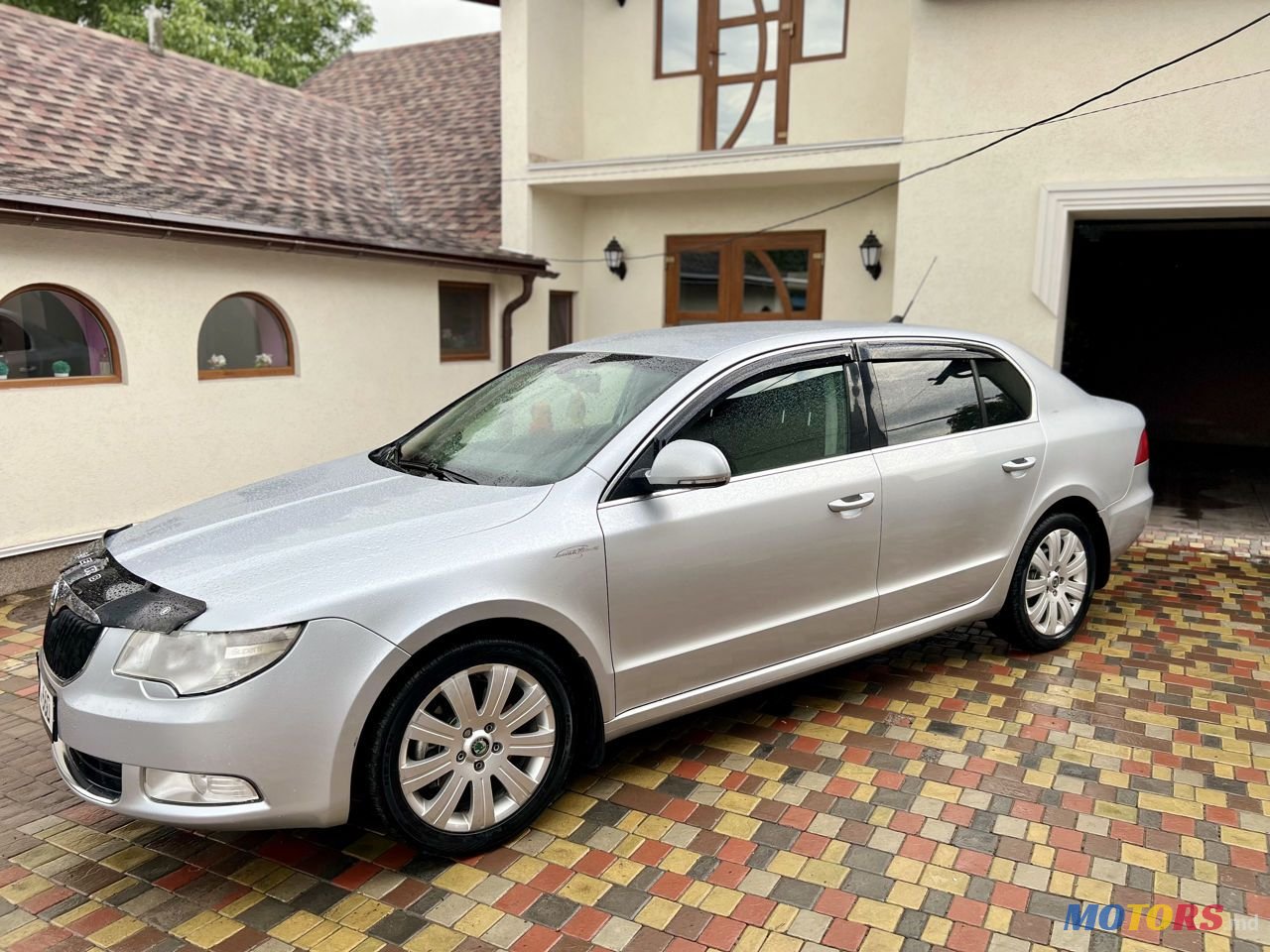 2009' Skoda Superb photo #5
