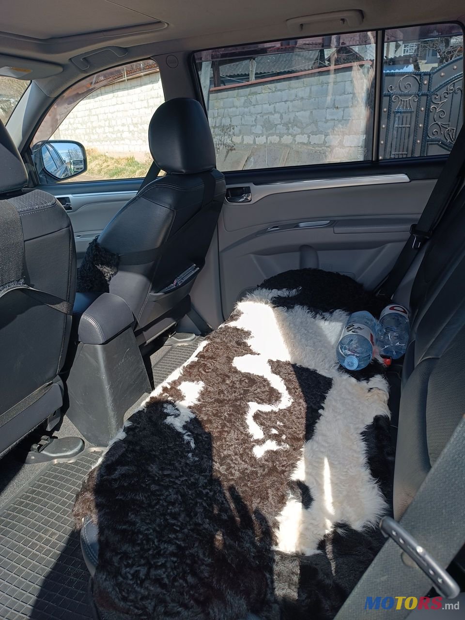 2011' Mitsubishi Pajero Sport photo #6