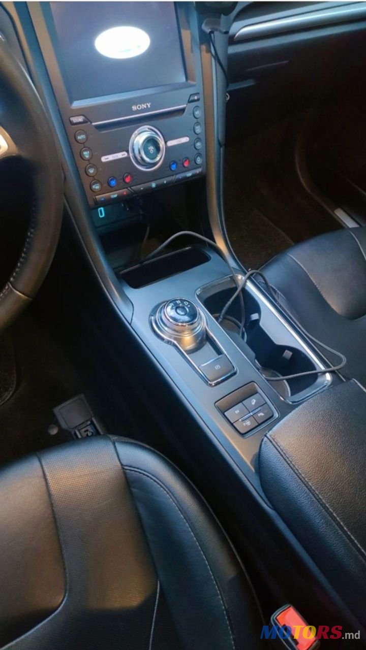 2016' Ford Fusion photo #5