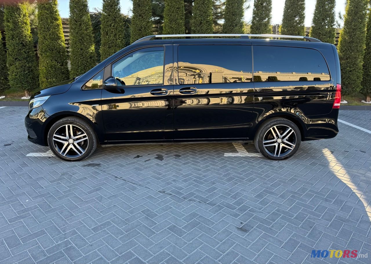 2017' Mercedes-Benz V-Class photo #4
