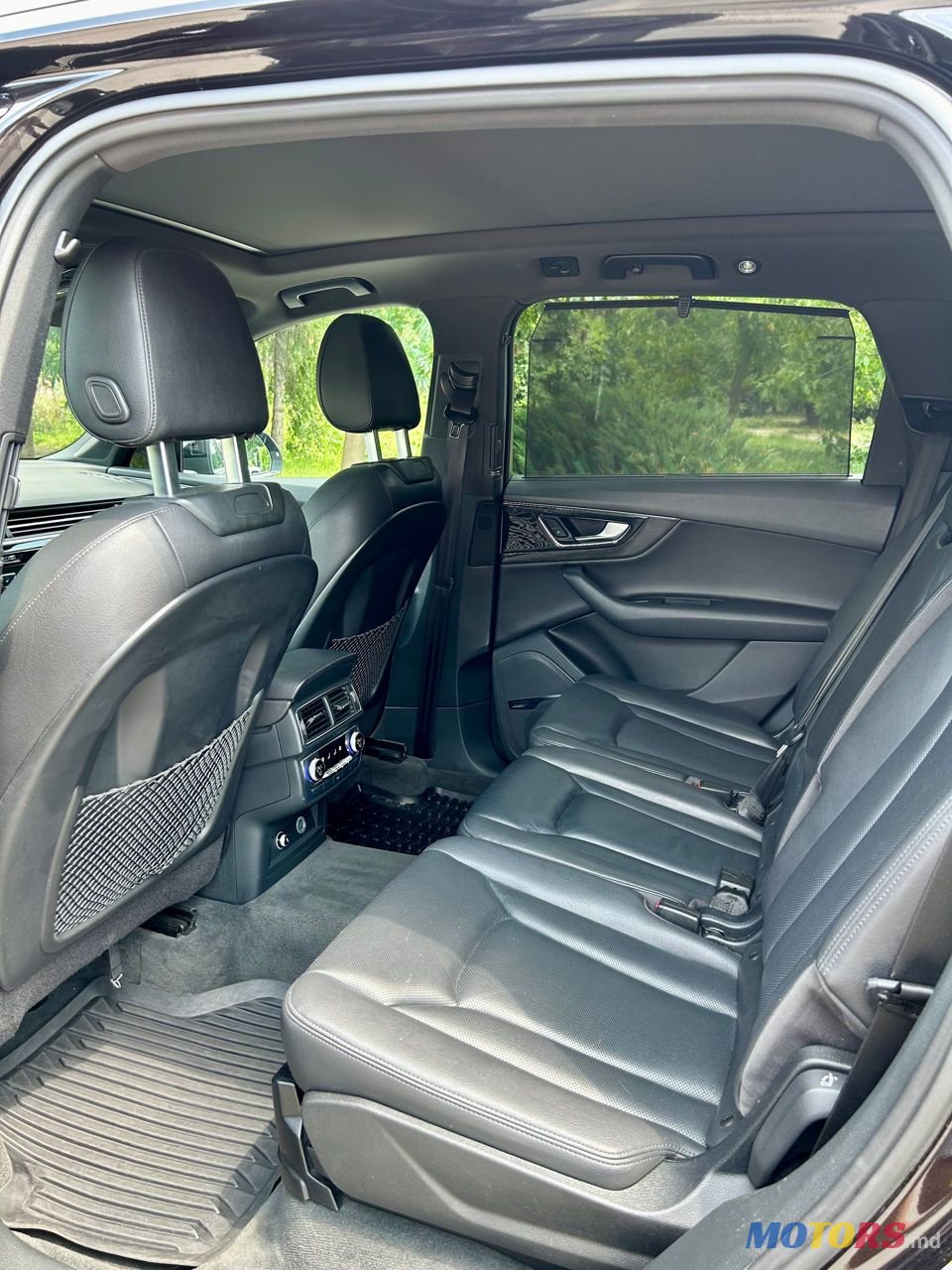 2018' Audi Q7 photo #6