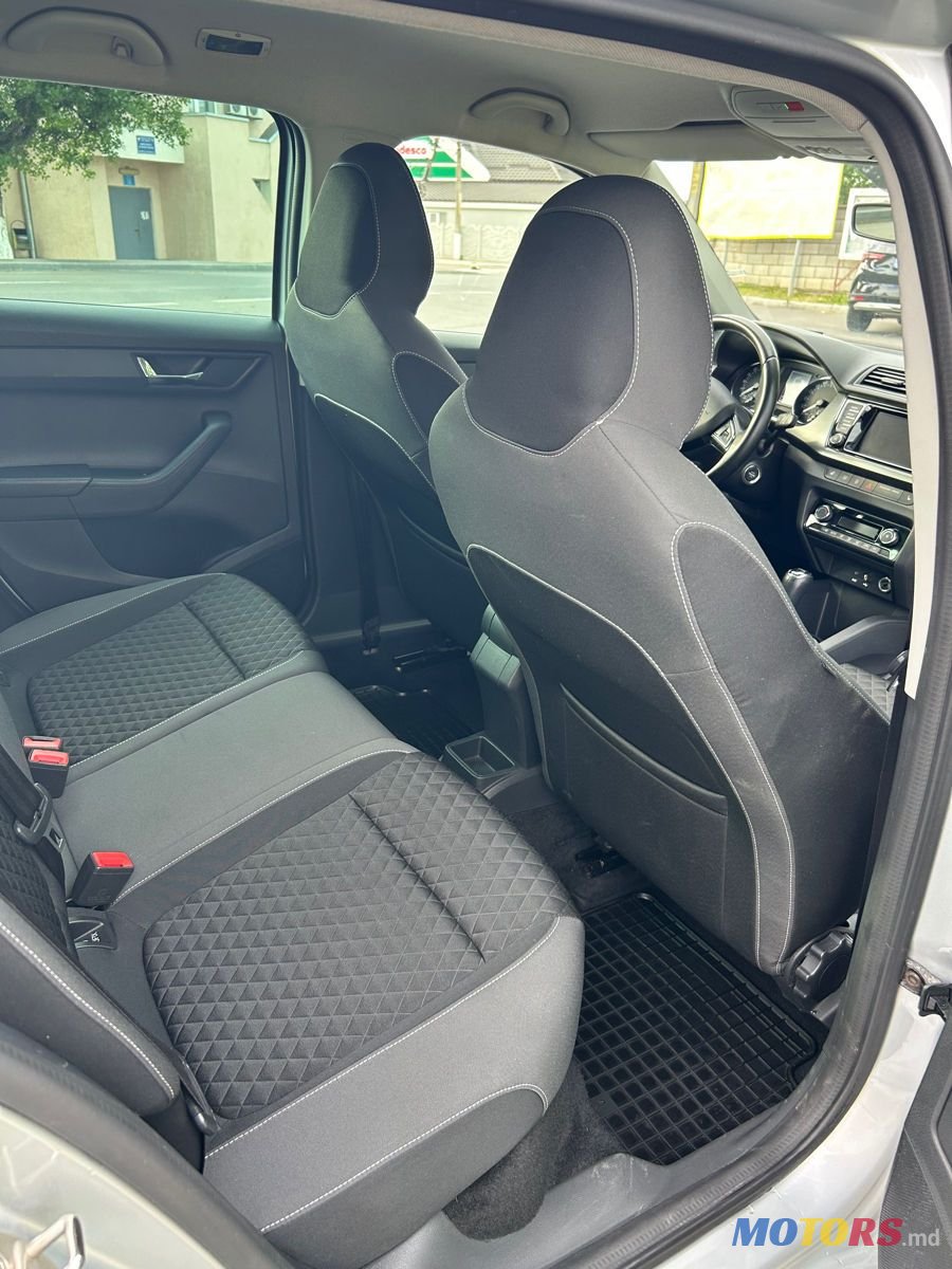 2017' Skoda Fabia photo #5