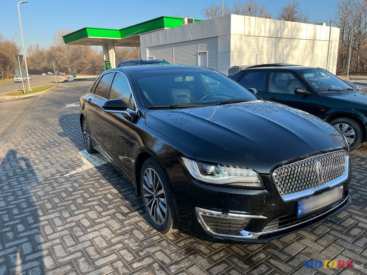 2017' Lincoln MKZ photo #6