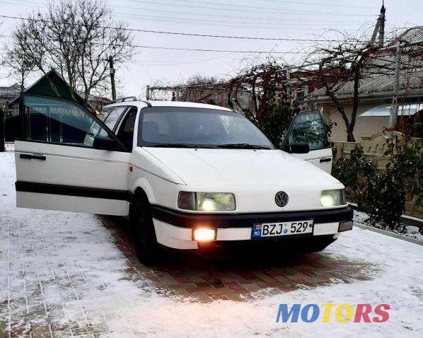 1992' Volkswagen Passat photo #4