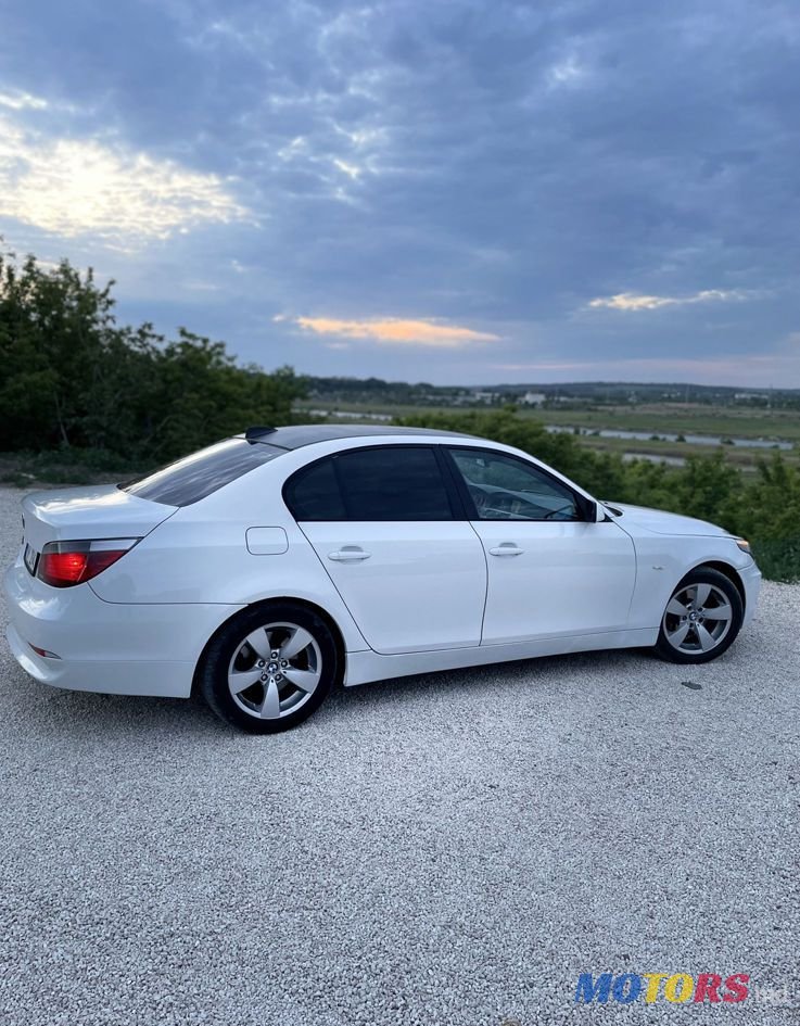 2005' BMW 5 Series photo #5