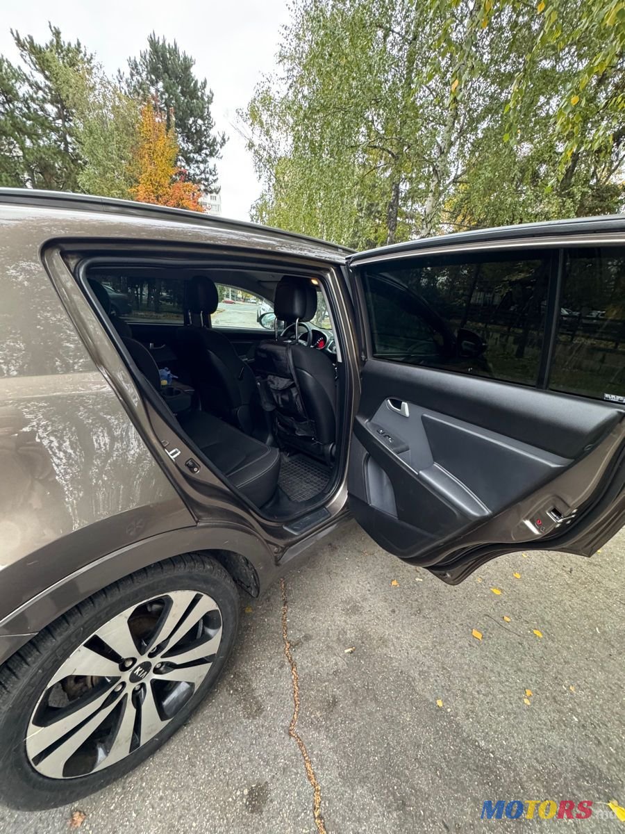 2011' Kia Sportage photo #6