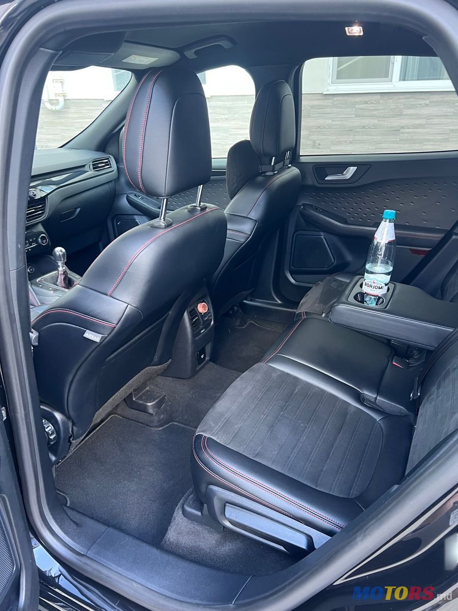 2020' Ford Kuga photo #6