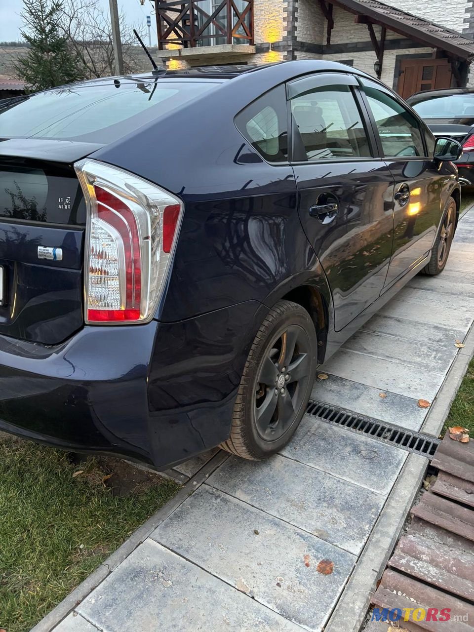 2015' Toyota Prius photo #2