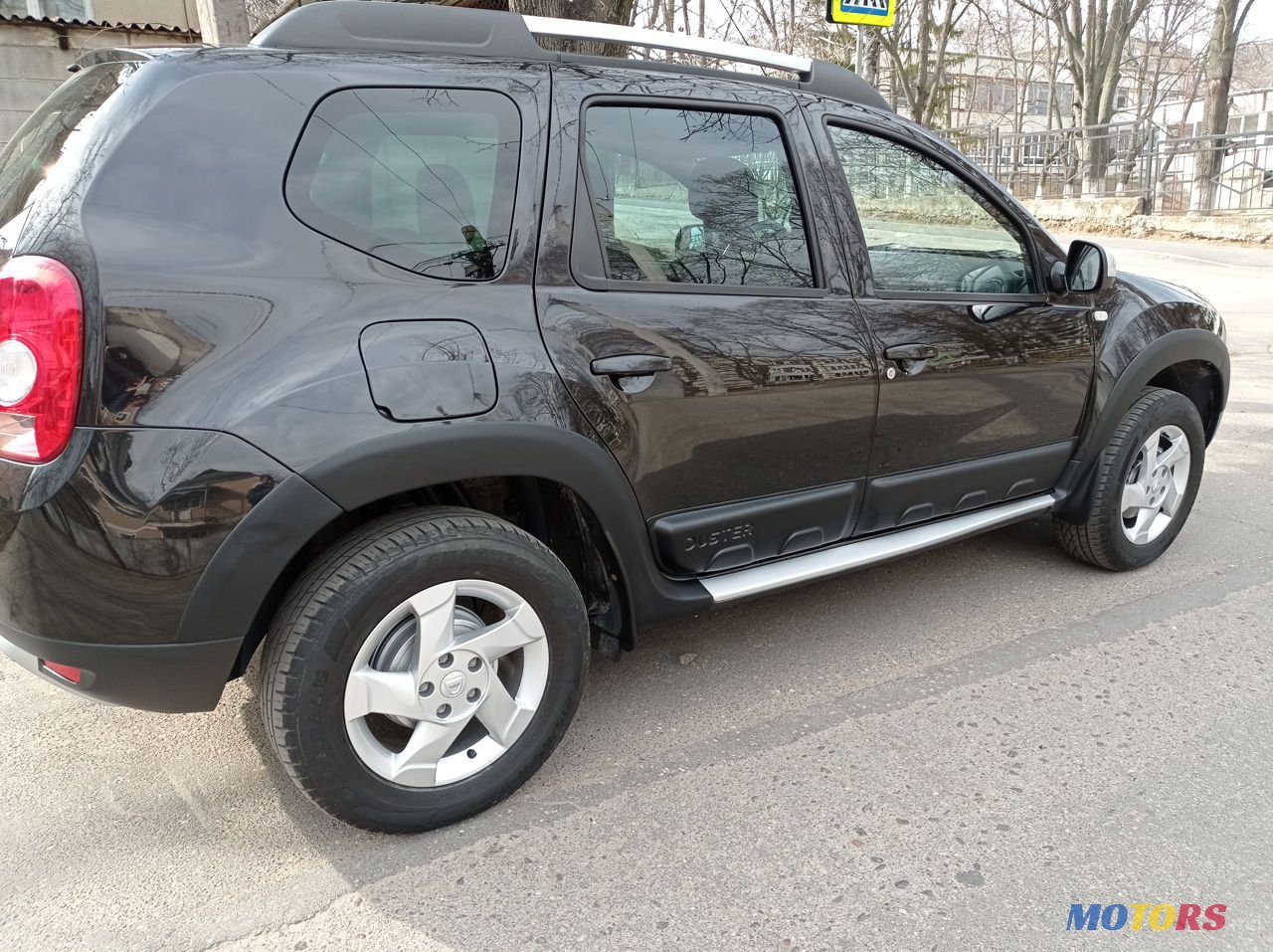 2012' Dacia Duster photo #3